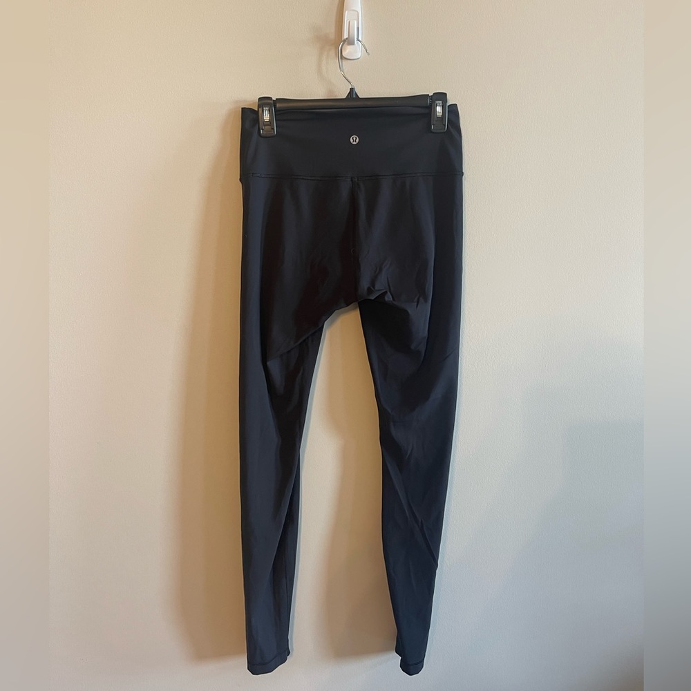 NEW WO TAGS - LULULEMON BLACK FULL LEGTH LEGGINGS - 8